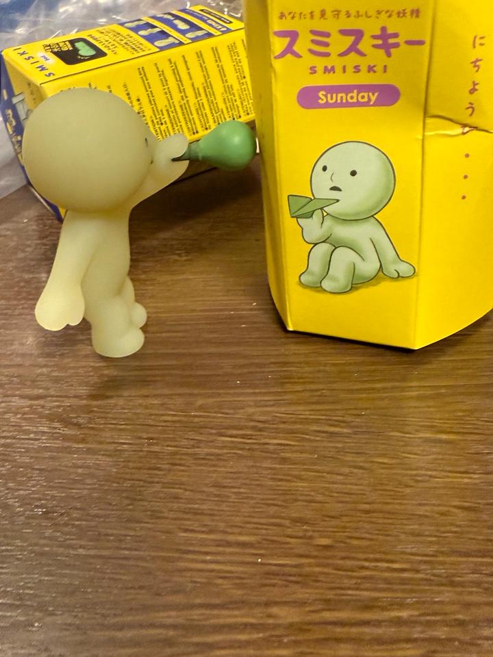 Smiski Blowing Bubbles Image
